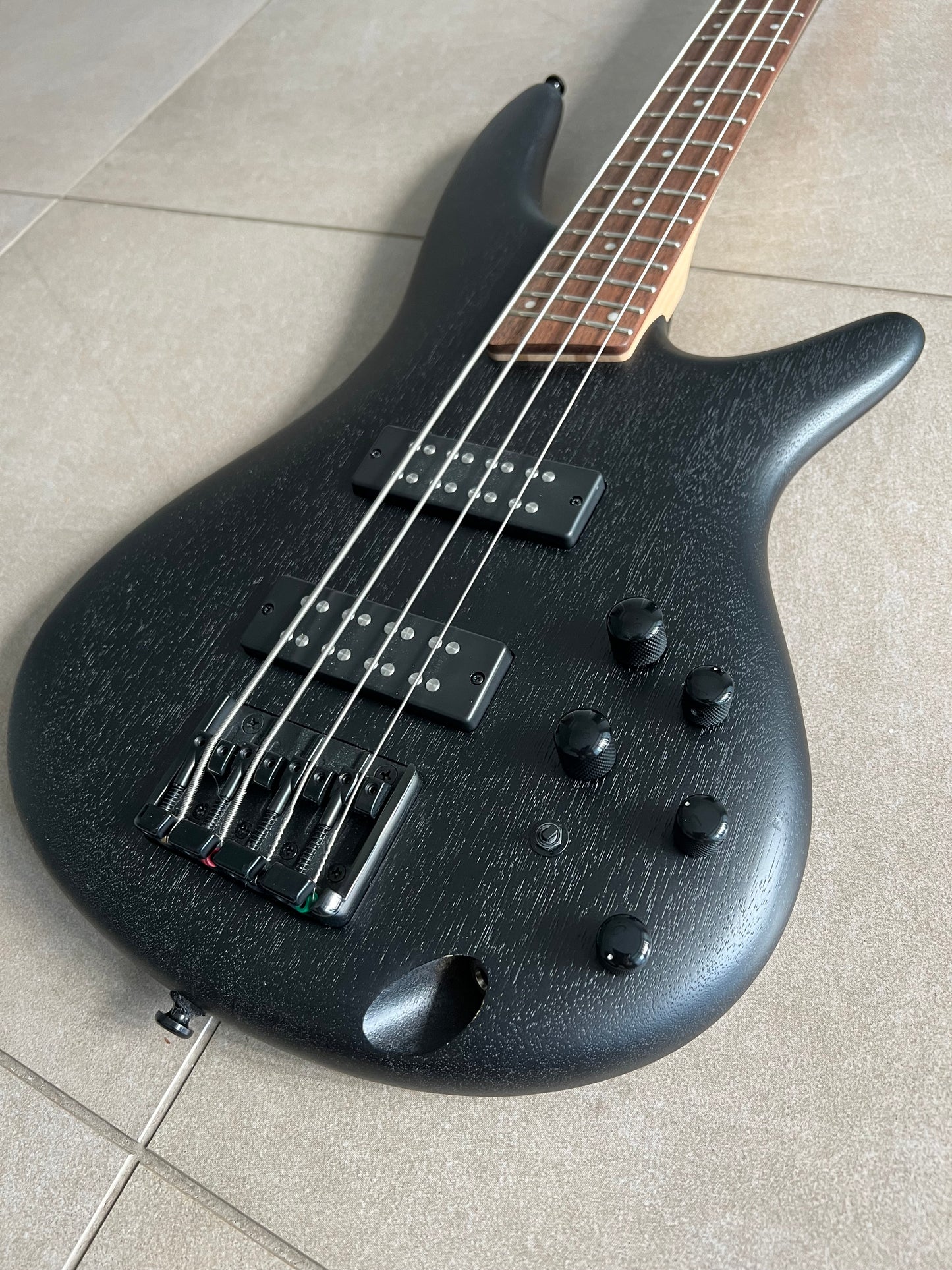 Ibanez Bass Guitar SR300EB