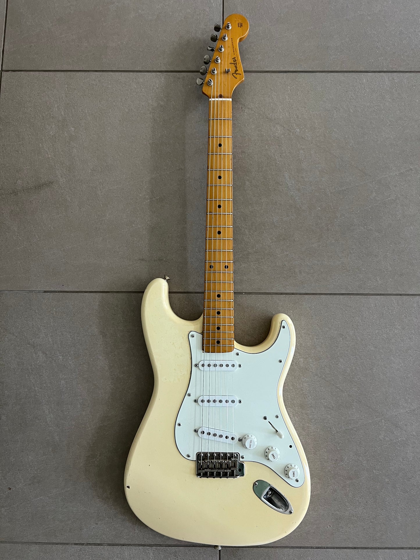 Fender Stratocaster Electric Guitar 1984-87 E serial MIJ ST57