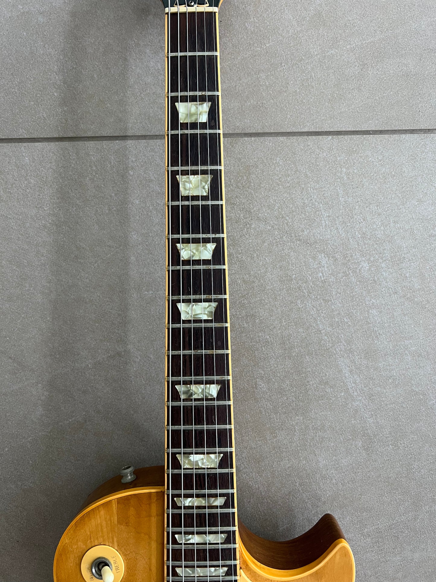 Gibson Les Paul Deluxe Electric Guitar 1981
