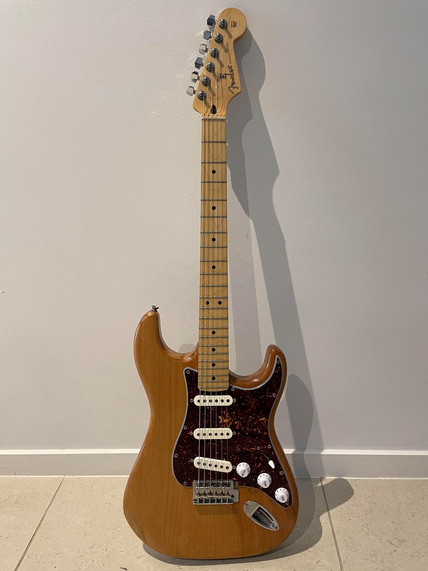Fender Stratocaster MIM Natural Electric Guitar
