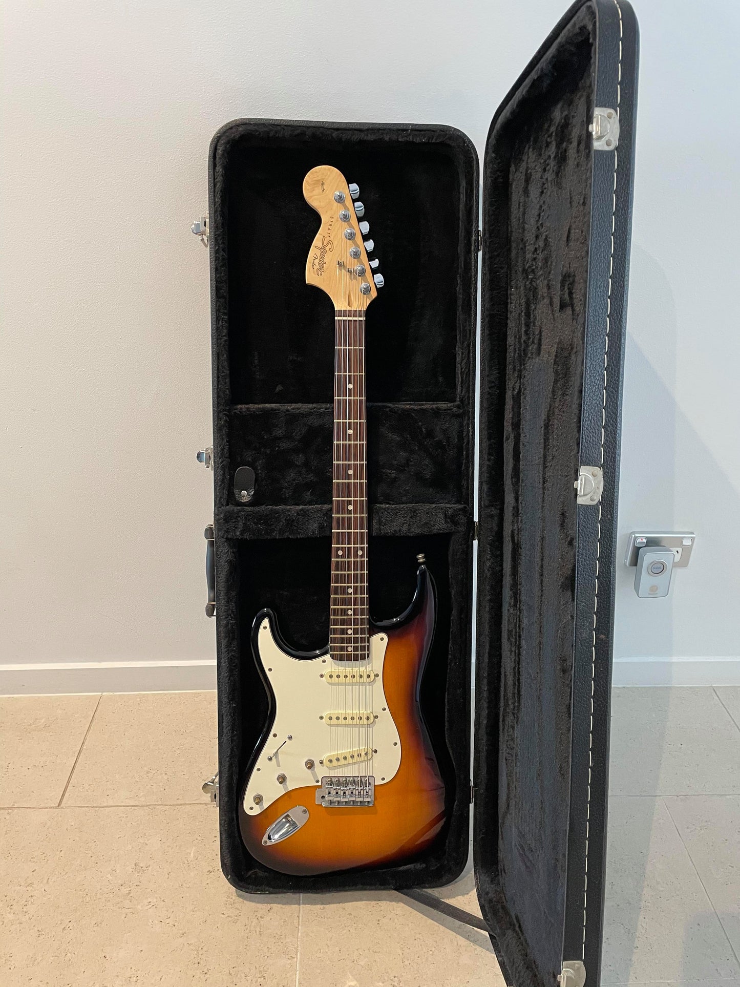 Fender Squier Stratocaster Electric Guitar Left Handed