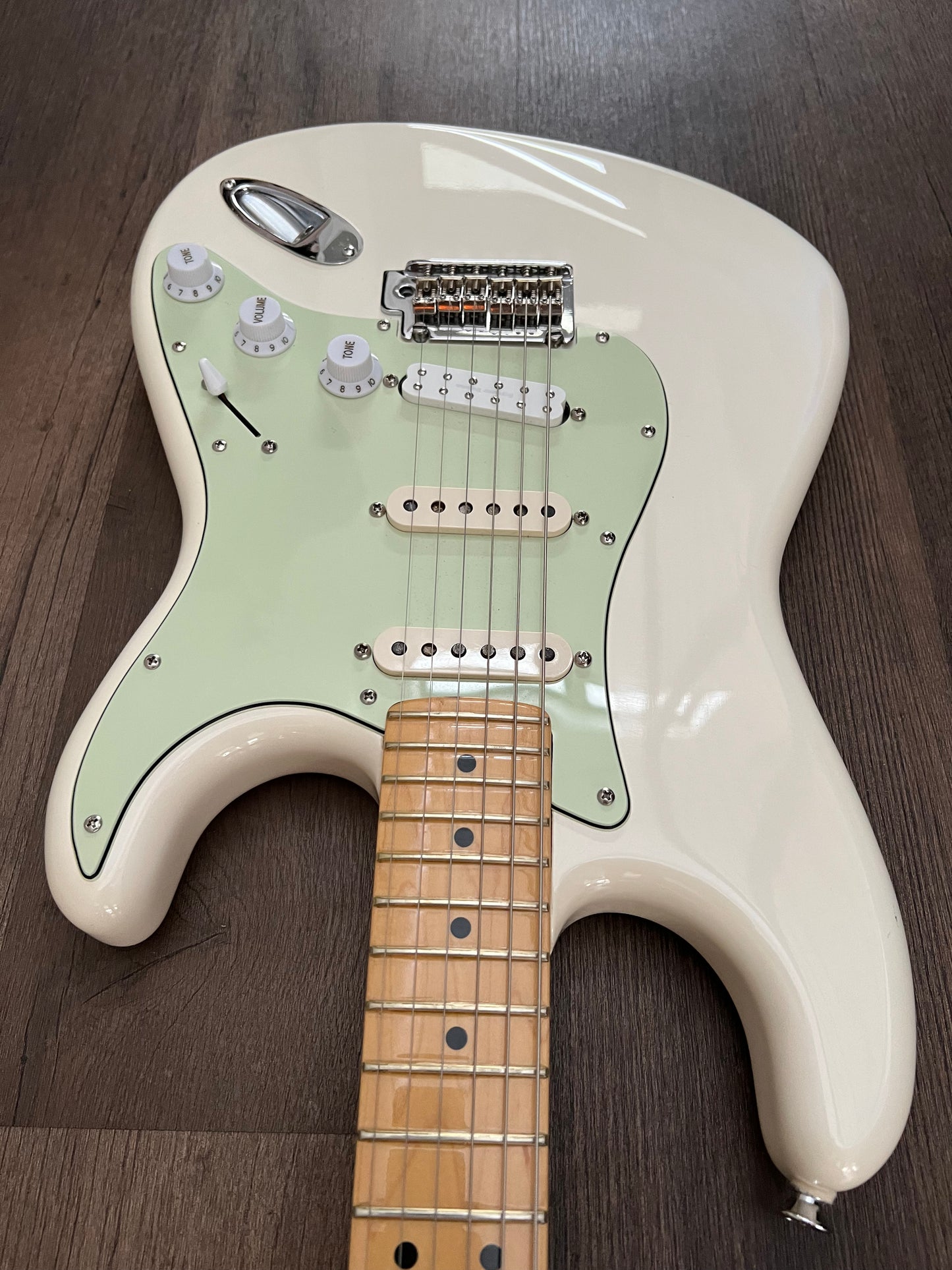 Fender Stratocaster Electric Guitar USA 2011